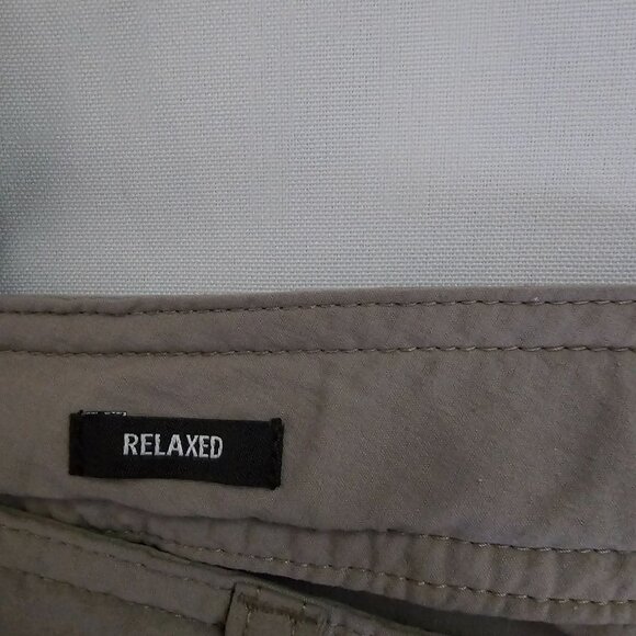 REI Co-op Women's Relaxed Belted Waist Sahara Convertible Hiking Pants Size 10 - Picture 10 of 16